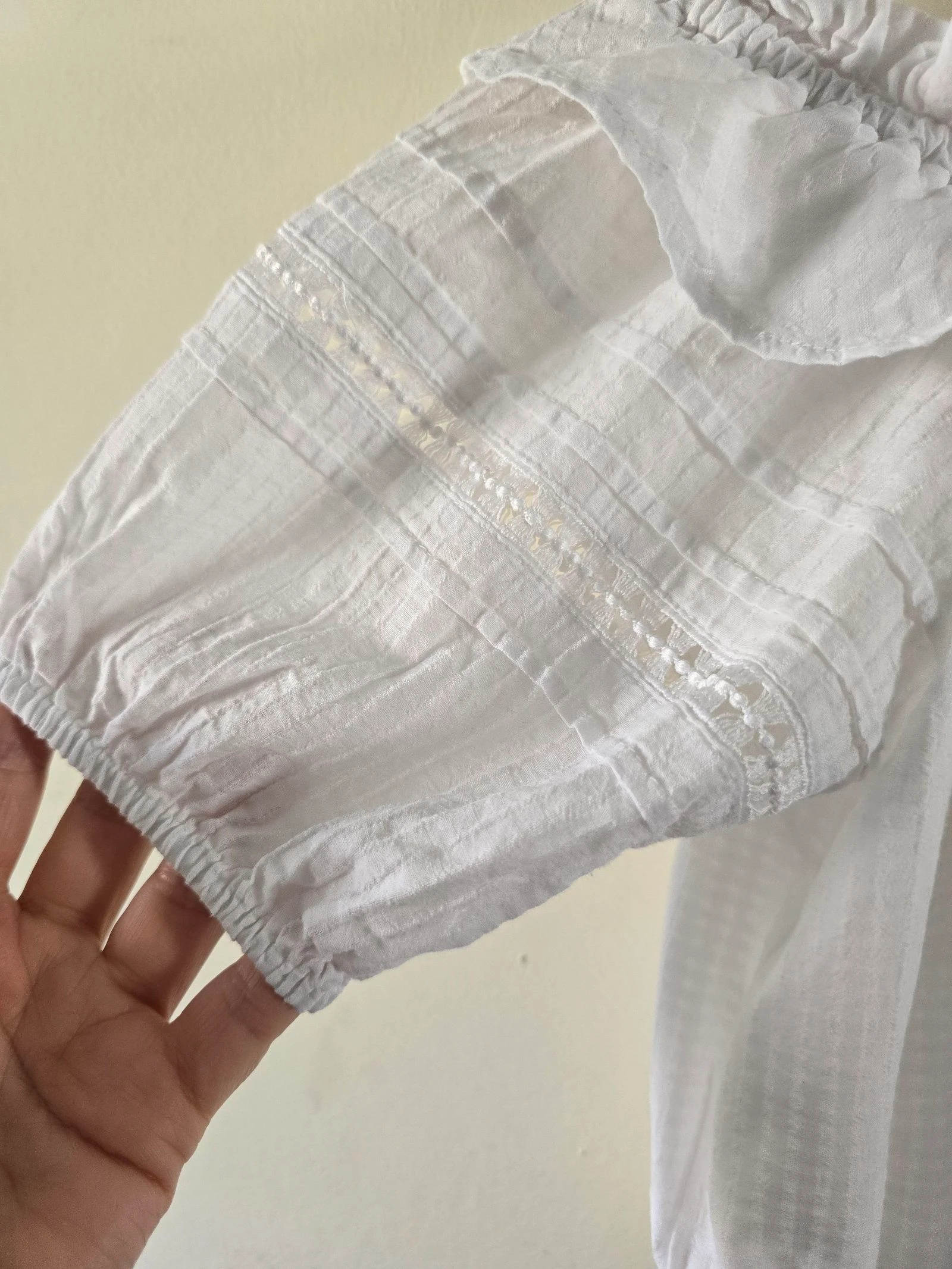 Top romantico blanco de H&M-talla S – photo 6